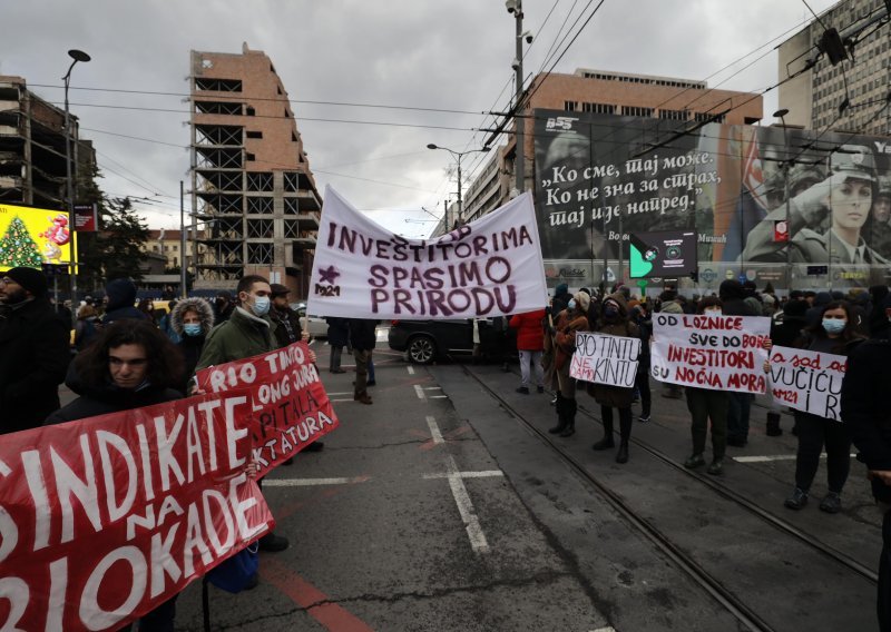 Prosvjednici u Srbiji dali ultimatum Vučiću: Do 7. siječnja proglasite moratorij na rudarenje litija ili će cijela Srbija stati