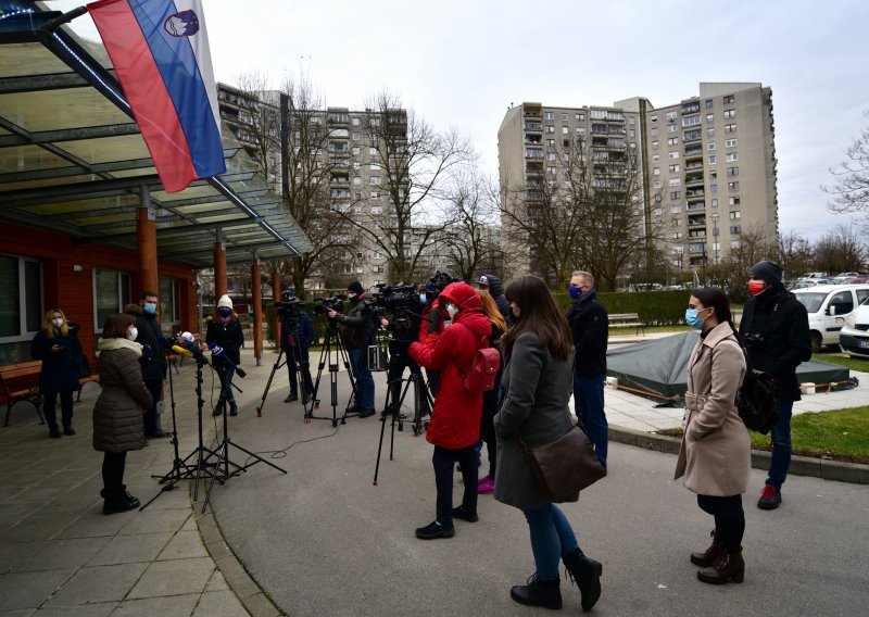 Slovenija se bliži vrhuncu petog vala epidemije, potvrđeno 14.878 zaraza