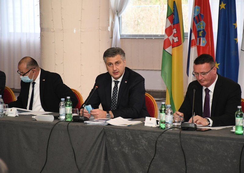 Bjelovar: Plenković sa županima o poboljšanju višerazinskog upravljanja Hrvatskom