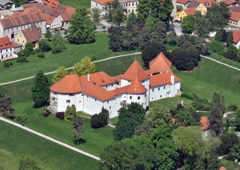 Gradski muzej Varaždin ide u obnovu dvorca Stari grad i palače Sermage, najavljuju i stalni postav Miljenka Stančića