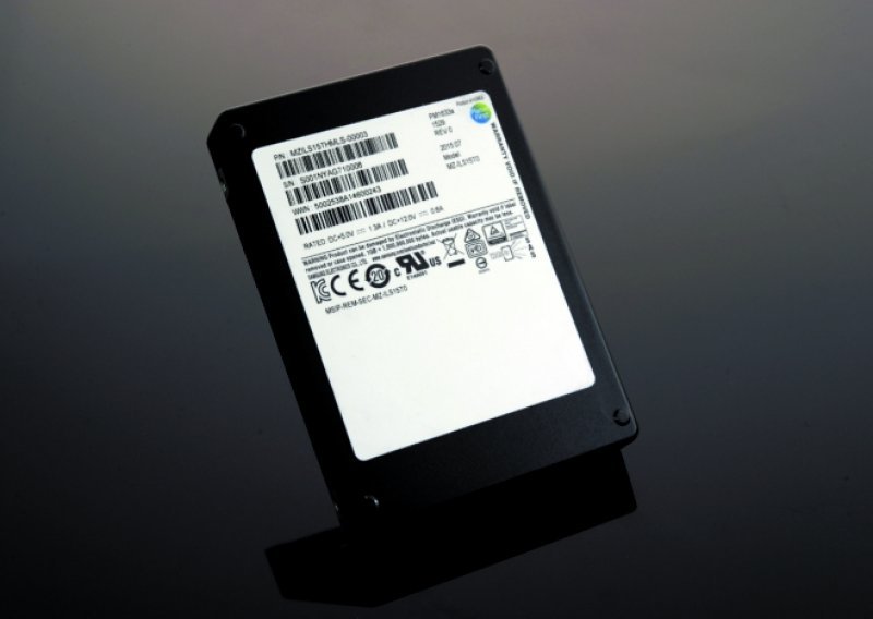 Samsungov suludi 15-terabajtni SSD pogon sada je i u prodaji