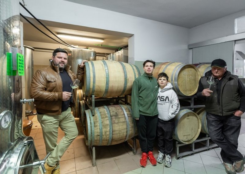 Vinska tradicija upisana u DNK: Vrhunska vina obitelji Marčeta kojima pečat daje istarska crvenica