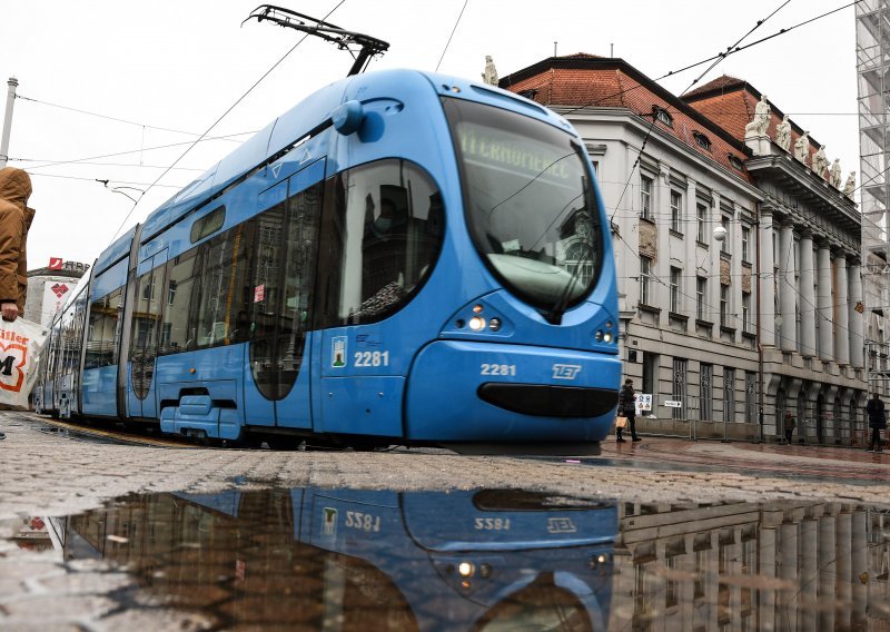 Uhićen muškarac koji je u centru Zagreba zračnom puškom pucao na tri tramvaja