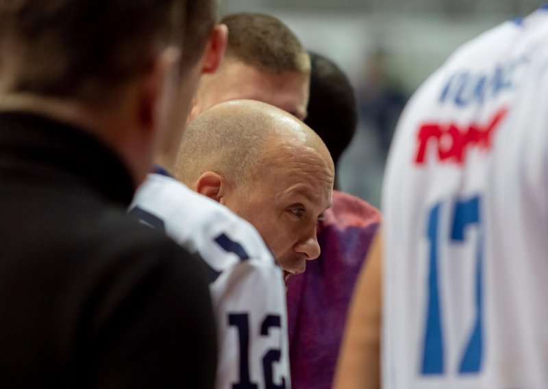 Na blagdan sv. Stjepana košarkaši Zadra i Splita u međusobnoj utakmici traže pobjedu za bijeg sa začelja ABA lige