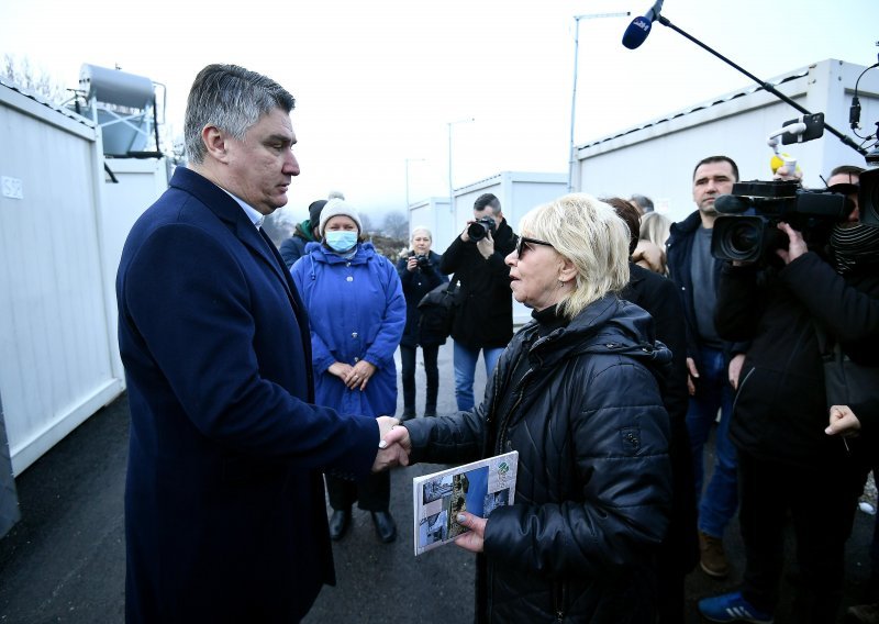 [VIDEO/FOTO] Milanović: U javnim nabavama krade se za prste polizati. Novca nikad nije bilo više, a ljudi se bore s dozvolama kao da grade na Times Squareu, ne u Majskim Poljanama