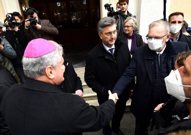 Biskup Košić: Ne možemo reći da se ne radi, većina crkvi je sanirana
