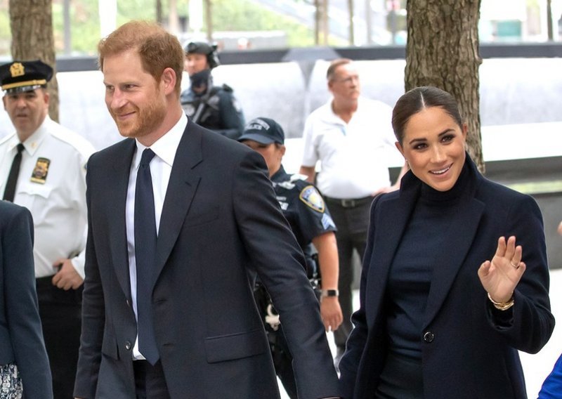 Napuštaju Montecito? Sve su glasnija šuškanja da Meghan i Harry namjeravaju prodati luksuznu vilu