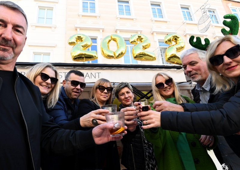 Doček 2022. u Splitu na četiri mjesta u sklopu Adventa