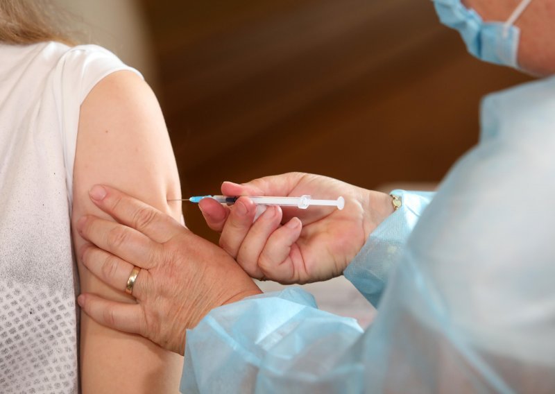 Studija otkrila koje se nuspojave cjepiva protiv covida javljaju kod djece