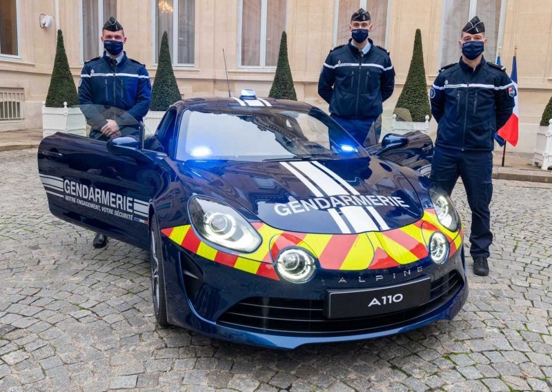 [FOTO/VIDEO] Alpine A110 za francusku žandarmeriju: Isporučen prvi primjerak sportske jurilice presretača