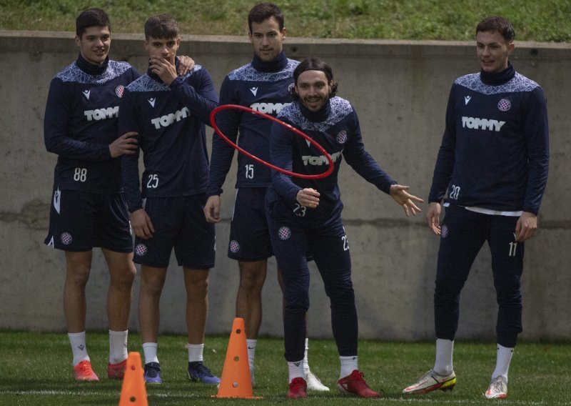 [FOTO] Hajduk predstavio prvo pojačanje ove zime, a vrlo tajnovit odgovor stigao je po pitanju Marina Jakoliša i Nikole Kalinića