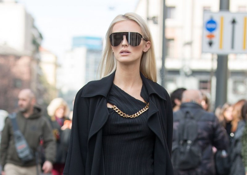 Modna tajna uvijek dobro odjevenih Parižanki: Crna slip haljina bezvremenski je klasik koji se uvijek isplati imati u ormaru