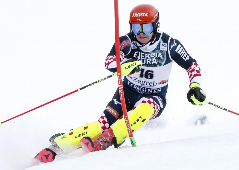 [FOTO] Kakav šok na Sljemenu, službeno je otkazana utrka zbog loše staze i neregularnih uvjeta! Prošlogodišnji doprvak ispao, a najbolji Hrvat Filip Zubčić pao na startu