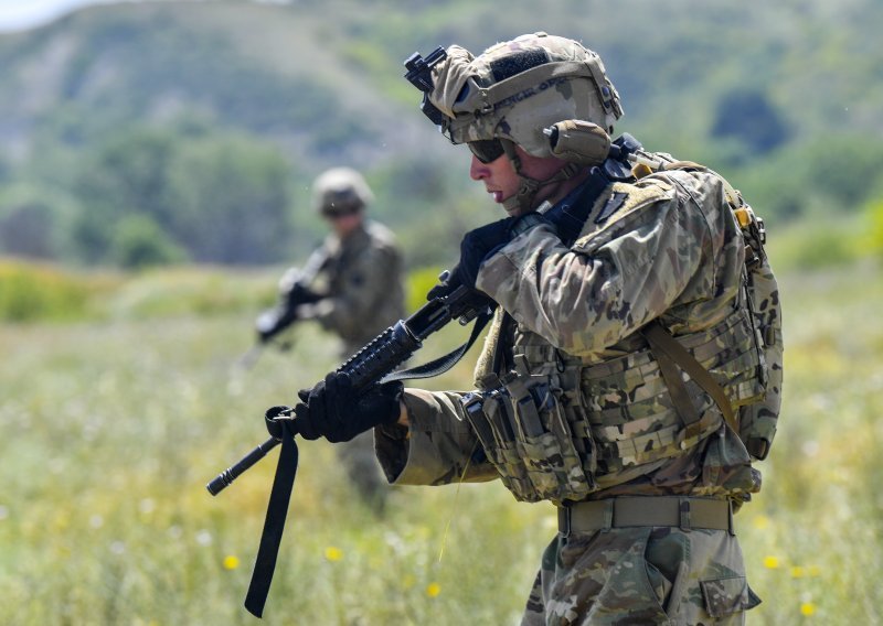 SAD otvara bazu za specijalne operacije u Albaniji, nije još jasno koja će biti uloga tih snaga