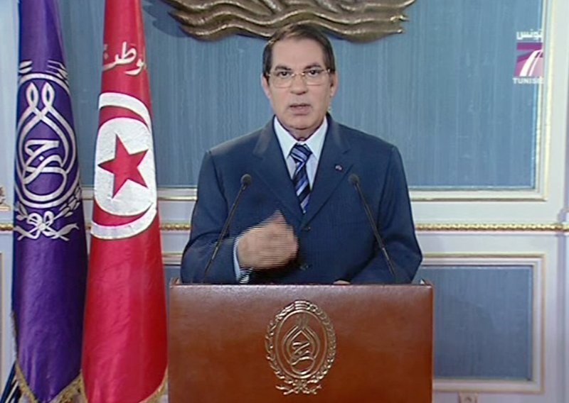 Francuska odbila diktatora Ben Alija koji leti prema Dubaiju