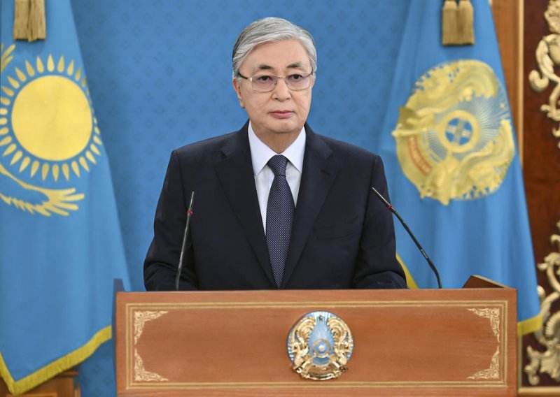 Kazahstanske vlasti tvrde da je stanje stabilno, predsjednik preuzeo kontrolu nakon nemira