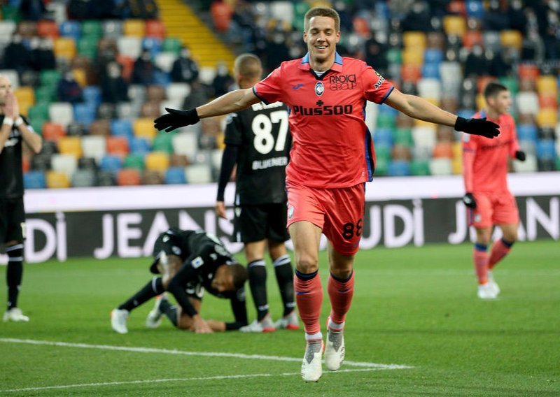 [FOTO] U Italiji na dvije utakmice palo 14 golova, fantastični Mario Pašalić otvorio golijadu Atalante, pljuštalo je i u Toskani