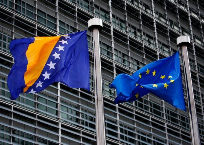 EU već zaustavila financijsku potporu BiH, mogući uvod u sankcije?