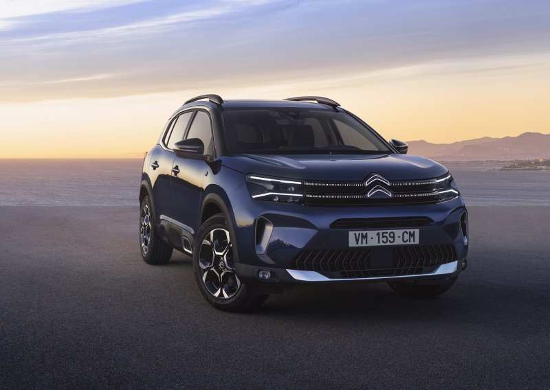 [FOTO/VIDEO] Citroën predstavio redizajnirani C5 Aircross: Udobnost, samouvjernost i prestižan dizajn