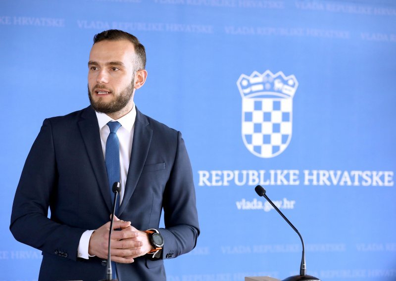 Aladrović: Zakonom o udomiteljstvu povećavamo naknade udomiteljima