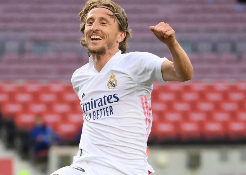 [VIDEO/FOTO] Luka Modrić zabio je fantastičan gol, a Real Madrid je po 12. put osvojio Superkup