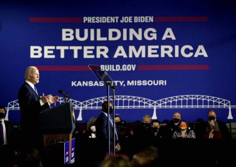 Biden optimistično: Sve će ići nabolje. Najbolji dani ove zemlje su još uvijek pred nama