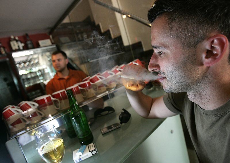 Hrvatski znanstvenici otkrili gene za pušenje i pretilost