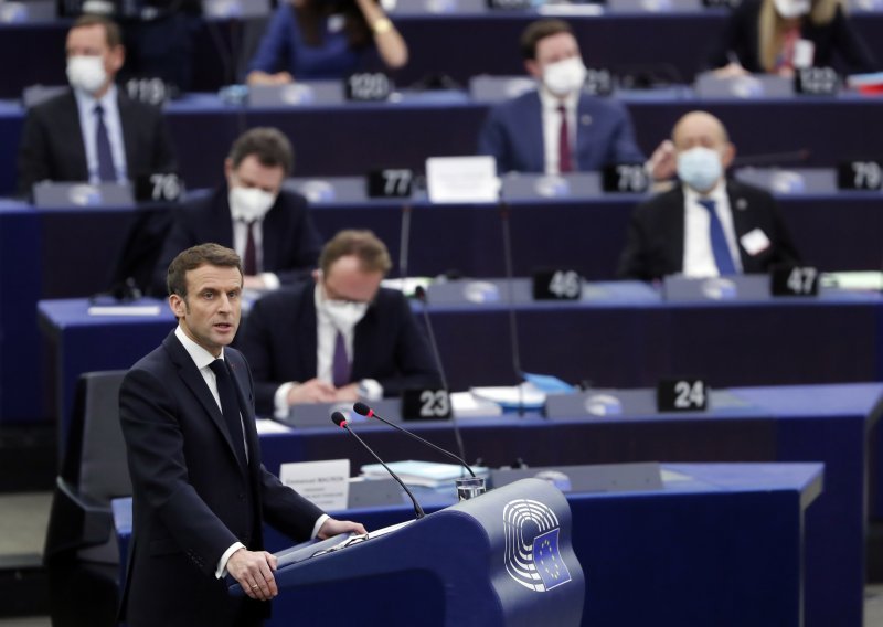 Macron: EU mora dati europsku perspektivu zapadnom Balkanu, važno je zbog sigurnosti