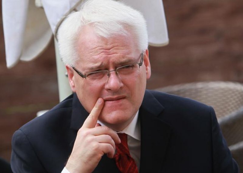 Zašto je nervozan predsjednik Ivo Josipović?