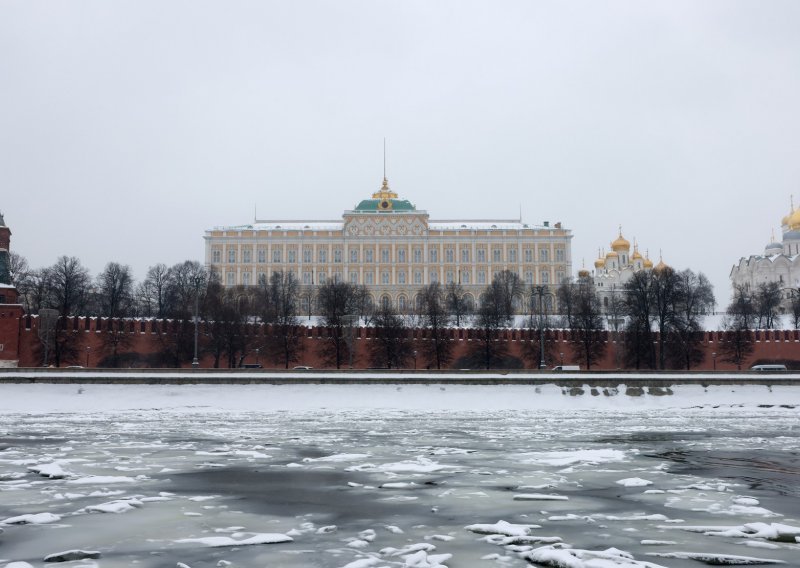 Moskva prijeti ozbiljnim posljedicama bude li se nastavilo ignorirati njezinu zabrinutost zbog vojnih pojačanja na ruskim granicama