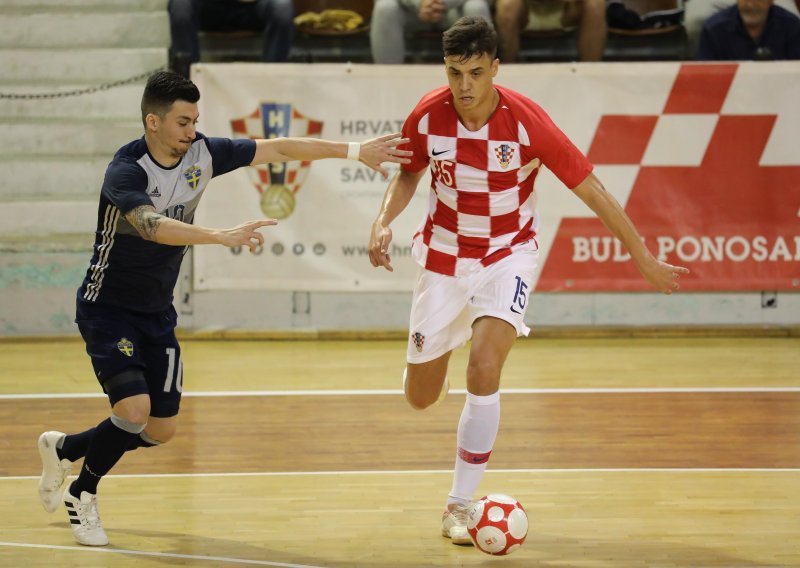 Majstorija hrvatskog reprezentativca u futsalu; ovaj pogodak možda je već i sada kandidat za najljepši na Euru