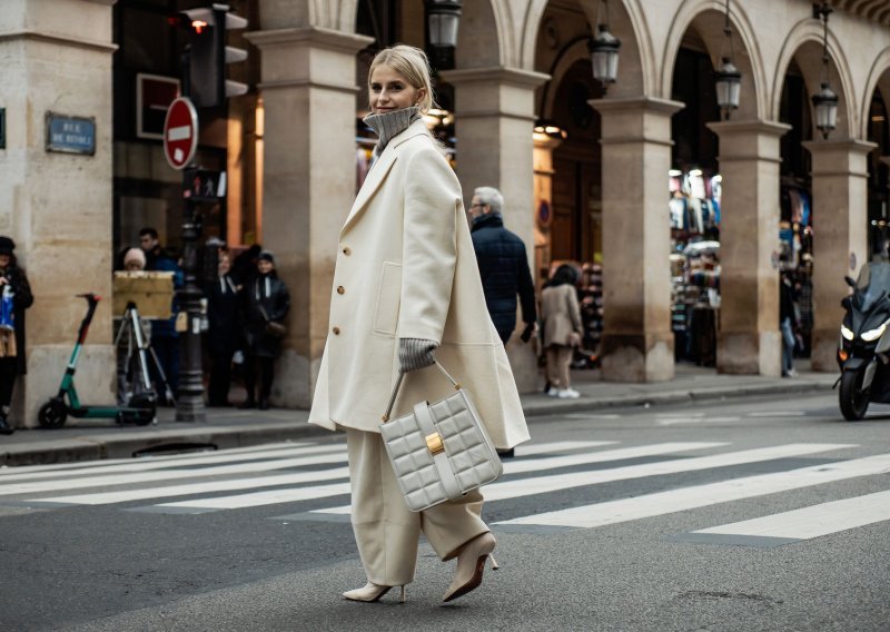 Ovako se odijevaju Parižanke: Genijalni stajlinzi s gradskih ulica neiscrpna su modna inspiracija