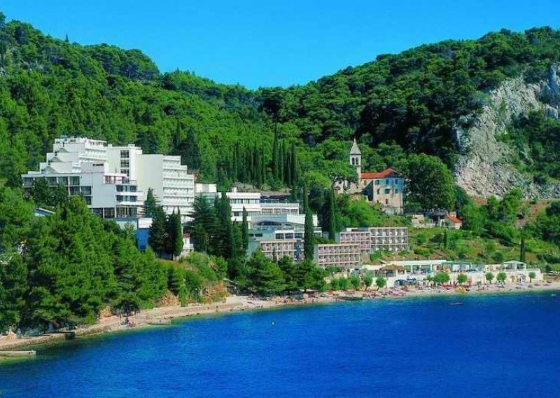 Agrokor želi Hotele Živogošće, a Andabak Medenu i Belvedere