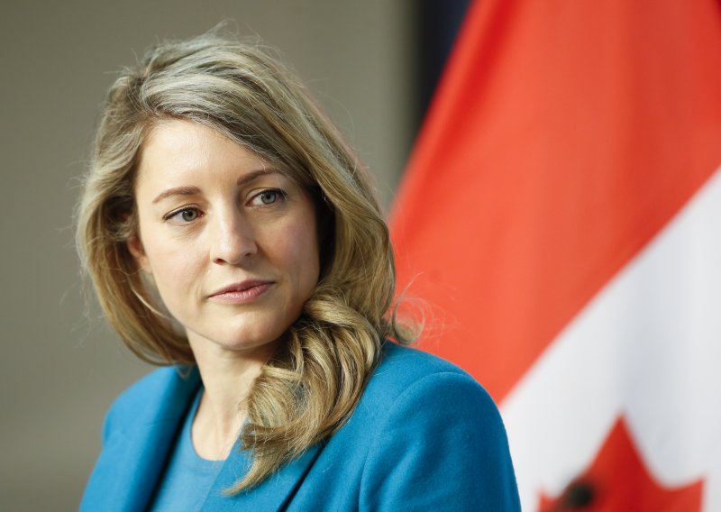 Kanada iz Ukrajine povlači obitelji diplomata