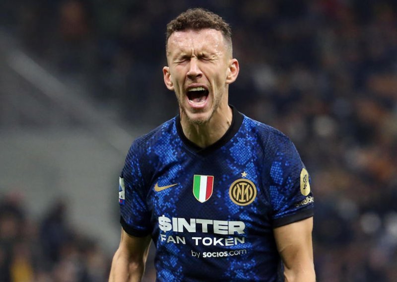 Ovo je potvrda da Ivan Perišić sigurno napušta Inter; na San Siro je stigao sjajni Robin Gosens