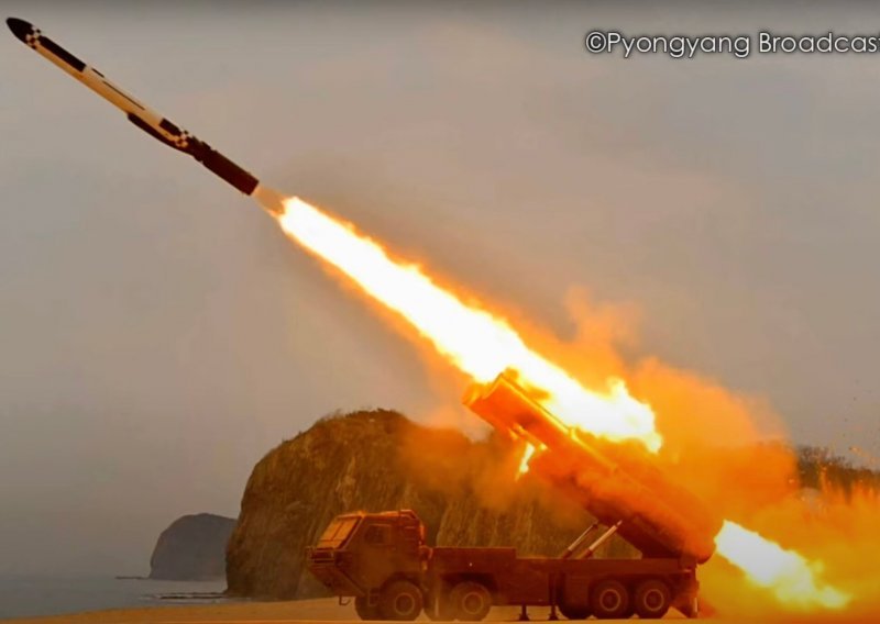 Sjeverna Koreja ispalila najmoćniji projektil od 2017. godine