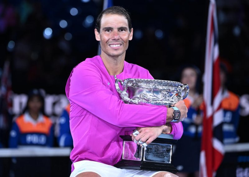 Rafa Nadal emotivno se 'raspao' i suznih očiju poručio: Prije mjesec i pol dana nisam znao hoću li uopće igrati...