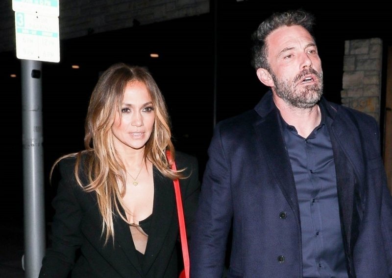 Dobro raspoloženi Jennifer Lopez i Ben Affleck uživali u zajedničkom izlasku