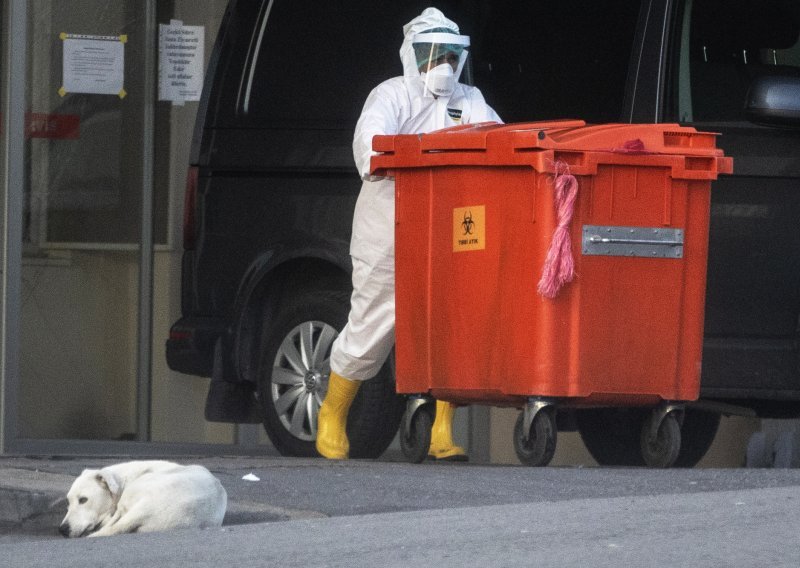 WHO upozorava: U pandemiji je stvoreno na desetke tisuća tona medicinskog otpada koji prijeti ljudskom zdravlju i okolišu