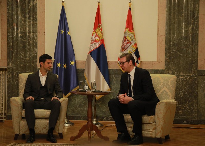 Đoković se susreo s Vučićem, najavio svoju verziju događaja u Australiji