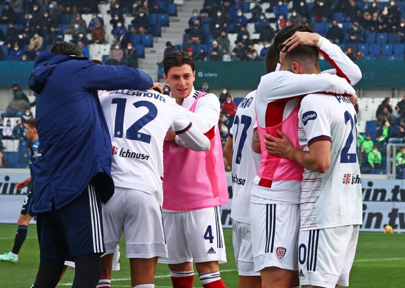 Cagliari se pobrinuo za veliko iznenađenje u Bergamu; Atalanta bi s ovakvim rezultatima mogla ostati bez Lige prvaka