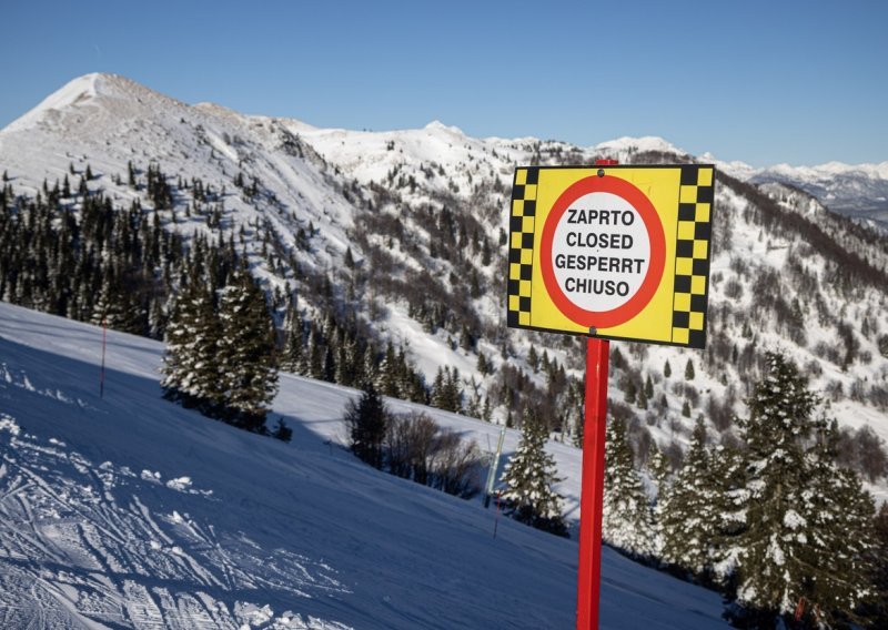 Na poznatom slovenskom skijalištu gdje skija i velik broj Hrvata pukla sajla na žičari, dvoje skijaša ozlijeđeno