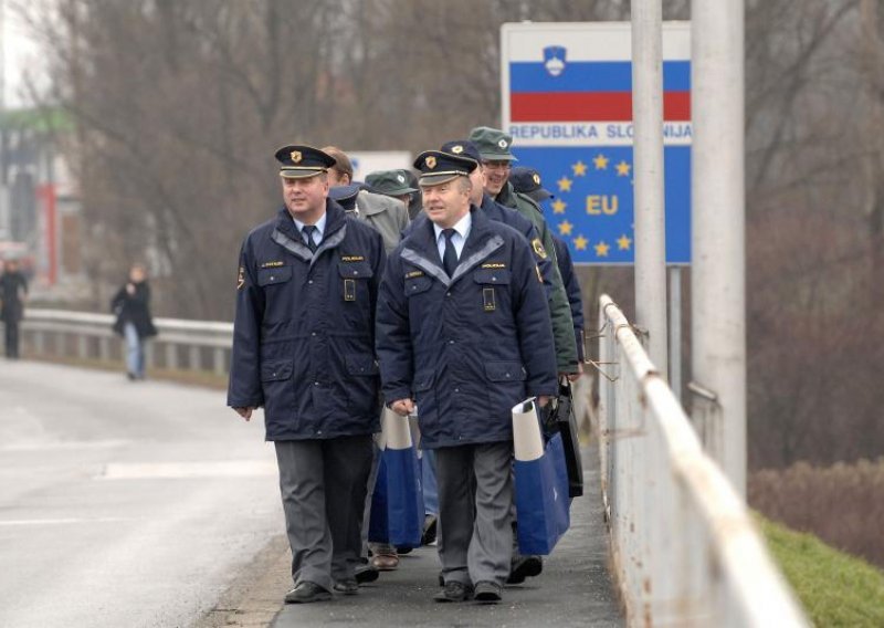 Slovenija želi Hrvatsku čim prije u Schengenu