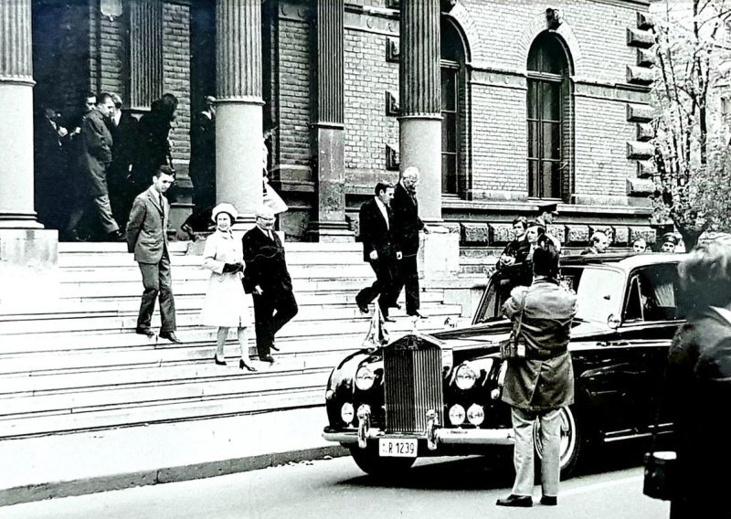 HAZU se prisjetio posjeta kraljice Elizabete Zagrebu prije 50 godina: Pročitajte što je poručila u zdravici u Banskim dvorima