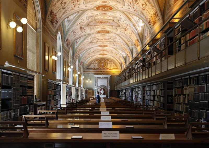U Vatikansku knjižnicu uloženo 25 milijuna eura