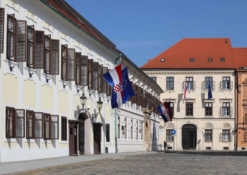 Vlada na zatvorenoj sjednici predložila nove članove NO HEP-a