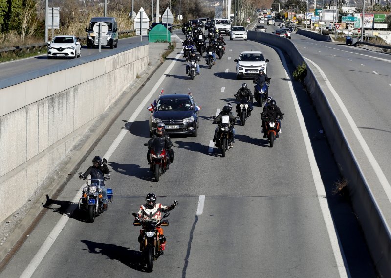 Pariz spremno očekuje 'konvoje slobode'