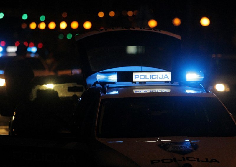 Zaustavljen u redovnoj kontroli prometa u Zagrebu pa policiji dragovoljno predao drogu koju je imao kod sebe