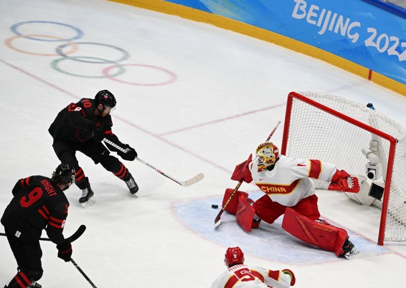 Kanađani lako razbili 'Kineze' i tako očekivano izborili četvrtfinale hokejaškog turnira u Pekingu