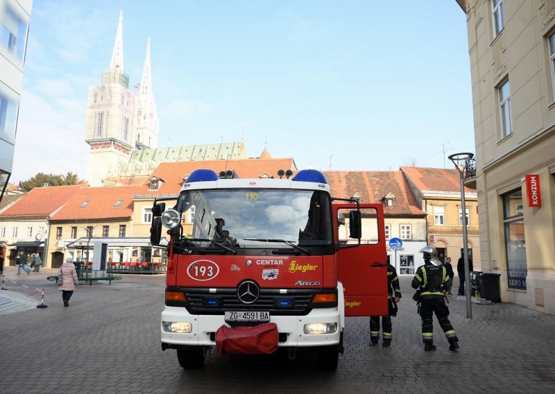 Vatrogasci dronovima nastavljaju pregledavati opasne lokacije u Zagrebu; sjedište operacije u Kurelčevoj ulici